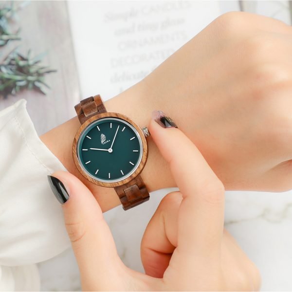 Nordic-CZOKA Walnut Women’s Watch – Green Dial, Minimalist Wooden Elegance-36mm